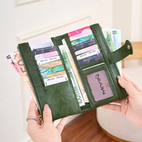 Dompet Panjang Lipat Dua Wanita Bahan PU dengan Ritsleting Ganda dan Penutup Gesper, Desain Luas, Tas Clutch Multi-Fungsi (Lapisan Poliester)
