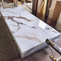 Feuille de marbre PVC à grain blanc or de luxe pour décoration intérieure de maison, feuille de marbre UV, panneau mural en PVC