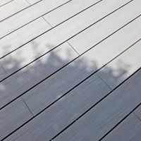 Plancher extérieur en bois composite WPC recyclé à grain de bois, surface gaufrée, terrasse, sol extérieur solide et dur