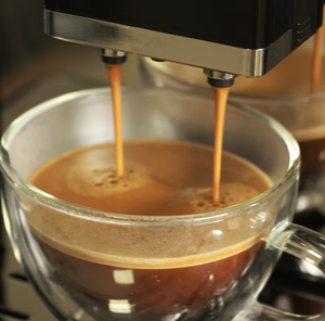 เครื่องชงกาแฟอัตโนมัติแบบออลอินวันสไตล์อิตาลี สำหรับใช้ในเชิงพาณิชย์และครัวเรือน เครื่องทำคาปูชิโน่ เอสเพรสโซ่ เครื่องชงกาแฟเชิงพาณิชย์ - Product Image 6