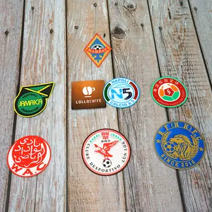 Benutzer definiertes Logo Wärme übertragung 3d Herde Fußball mannschaft Patch Drucken Sie auf Tatami Stoff Fußball Trikot Patches Sport Team Patches