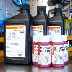 LEBYCLE <span class=keywords><strong>Aceite</strong></span> <span class=keywords><strong>Mineral</strong></span> Embotellado para Bicicleta de Montaña y Carretera Fluido para Freno de Disco Hidráulico y Lubricante de Mantenimiento para Ciclismo para <span class=keywords><strong>Shimano</strong></span> Tektro Magura - Product Image 3