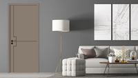 Porte intérieure en bois à panneau plat, style minimaliste moderne, avec surface finie et isolation phonique pour appartement et maison