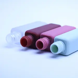 Hot Sale Luxury Lip Gloss Tubes 5ml Empty Lip Gloss Tubes Plastic Packaging 5ml Mini Lip Lipstick Tube