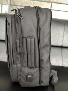Mochila para Portátil <span class=keywords><strong>de</strong></span> PU para Hombre, Impermeable, Expandible, con Puerto <span class=keywords><strong>de</strong></span> Carga USB, Elegante Mochila para Computadora para el <span class=keywords><strong>Trabajo</strong></span> - Product Image 4
