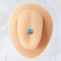 Anting-anting tusuk tulang rawan titanium F136 G23 dengan liontin bintang zircon tiga lapis dan CZ berulir dalam