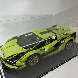 Elegante Vitrina Acrílica Ecológica con Base de Color Personalizable y Pre-Ensamblada para Exhibición de Modelos de Autos en Casa - Product Image 2