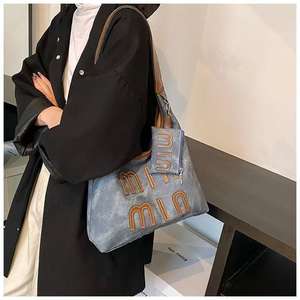 Einzigartige, schöne, modische, wasserdichte Umhängetasche, 2025, neu, lässig, retro, große Kapazität, Damen, einfarbig, vielseitig kombinierbar - Product Image 6