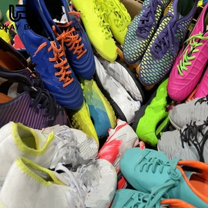 Botas de Fútbol de <span class=keywords><strong>Segunda</strong></span> <span class=keywords><strong>Mano</strong></span> de Marca Internacional S25 Ukay Factory, con Puntera de Acero, Suela de Cuero Genuino, Minimalistas, para Hombre - Product Image 3