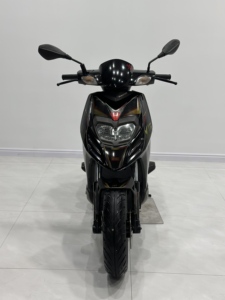 Scooter Moto Usato <span class=keywords><strong>Piaggio</strong></span> Typhoon SR MOTA RD150 150CC >80km/h di Qualità Superiore - Product Image 2