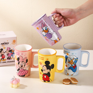 Tazza in Ceramica Mickey & Amici 500ml, Grande Capacità, Tazza da Caffè Dritta, Simpatica Tazza per Acqua con <span class=keywords><strong>Cartoni</strong></span> <span class=keywords><strong>Animati</strong></span> per Ufficio e Casa - Product Image 2