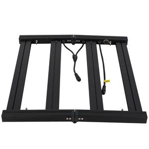 Lampes de culture LED 240W/480W/720W pour jardins de 3x3 pieds, spectre complet, systèmes de culture de plantes d'intérieur - Product Image 1