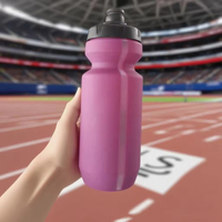 Bouteille d'eau de sport en plastique tendance de 700 ml pour la gym, accessoires de vélo pour le sport et les voyages, type à pression directe pour enfants