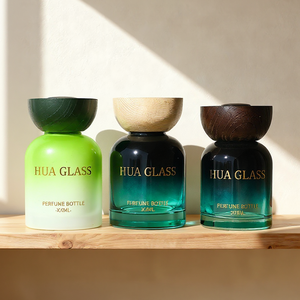 Bottiglia di Vetro Cilindrica Personalizzata Nera e Verde Vuota per Diffusore di Fragranza con Tappo in Legno Unico - Product Image 3