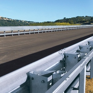 Rào cản giao thông hàng rào đường cao tốc W chùm bảo vệ đường ray chống va chạm hàng rào an toàn đường bộ - Product Image 1