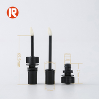 Capuchon et applicateur pour brillant à lèvres / rouge à lèvres liquide, usine chinoise, capuchon en plastique cosmétique de 7 mm