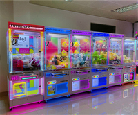 Jouet en peluche Machine Arcade Grue Griffe Machine Jeux à jetons dans un terrain de jeu d'amusement à vendre
