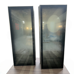 แผงกระจกใสสำหรับตู้แช่โชว์ขนมหวาน ดูแลรักษาง่ายและมีอายุการใช้งานยาวนาน - Product Image 1