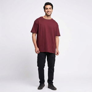 T-shirts de luxe pour hommes à coupe classique, manches courtes, personnalisables, 100 % coton, streetwear vierge, respirants, à prix abordable, motif uni - Product Image 1
