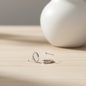 Pendientes Minimalistas de Plata 925, Chapados en Oro Blanco, Geométricos, para Uso Diario, Joyería Unisex, Pendientes Finos - Product Image 2