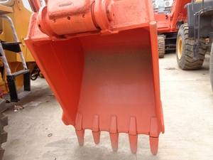 Excavadora Usada Hitachi Ex200-2 200 Ex200-3 a Precio Económico - Product Image 5