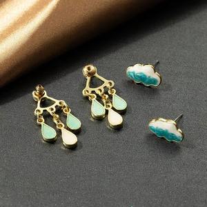 Pendientes multicapa chapados en oro de nuevo diseño, pendientes de gota de esmalte azul, bonitos pendientes de gotas de lluvia con nubes para mujer - Product Image 5