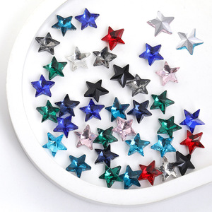 Venta al por mayor de estrellas de cristal de cinco puntas con base puntiaguda, diamantes de agua de cristal de cinco puntas, accesorios de ropa de fábrica - Product Image 4
