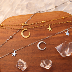 क्रिस एप्रिल बोहेमियन 316 एल स्टेनलेस स्टील की डबल परतों में महिला लड़कियों के लिए चंद्रमा आकर्षण - Product Image 1