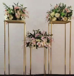 Centrotavola Moderno <span class=keywords><strong>per</strong></span> Matrimoni con Supporto <span class=keywords><strong>per</strong></span> <span class=keywords><strong>Fiori</strong></span>, Vaso Alto in Metallo Dorato 40-100CM, Piedistallo Cilindrico <span class=keywords><strong>per</strong></span> Feste, Ecologico - Product Image 3