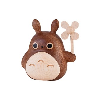 Diffuseur de parfum pour voiture en bois Totoro, couleur bois naturel, décoration de bureau, cadeau - Product Image 5