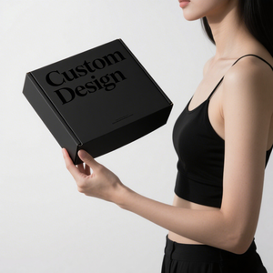Scatole <span class=keywords><strong>per</strong></span> <span class=keywords><strong>Spedizione</strong></span> Abbigliamento in Cartone Ondulato Ecologiche con Stampa Logo Personalizzata, Laminazione Lucida/Opaca, Colore Nero - Product Image 1
