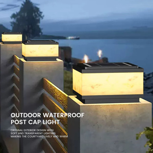Poteau lumineux de pilier de LED à énergie solaire pour la <span class=keywords><strong>lampe</strong></span> frontale de <span class=keywords><strong>colonne</strong></span> de cour imperméable de jardin extérieur avec l'alimentation par batterie - Product Image 1