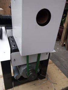 Torno de Madera Pequeño con Motor para Palillos de Baile, Precio de Fábrica - Product Image 3