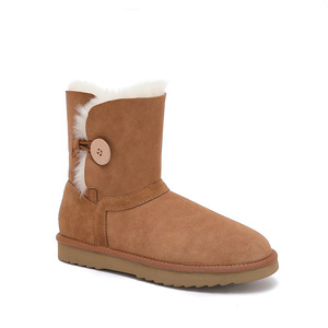 Wholesale ODM OEM Custom 2026 Winter <strong>Womens</strong> Mid Calf Genuine Double Face Sheepskin Snow Boots with Wool Lining Wooden Button - Product Image 2