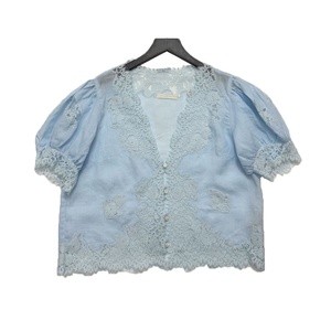 เสื้อเชิ้ตสไตล์วินเทจแต่งลายลูกไม้ลายฉลุแขนพัฟทำจากผ้าป่านสำหรับสุภาพสตรีคุณภาพสูง OEM ODM - Product Image 1