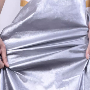 Voile d'ombrage imperméable de tissu imperméable de bâche de PE personnalisable pour les filets extérieurs de voiles d'ombrage d'auvent de <span class=keywords><strong>camion</strong></span> de hangar de plante de jardin - Product Image 2