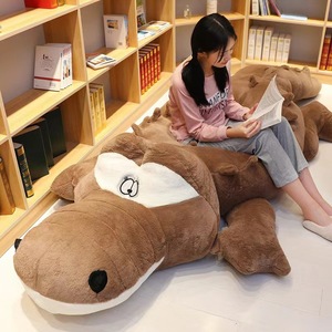Coussins géants en peluche de crocodile de dessin animé de 100 cm à 300 cm avec logo personnalisé, jouets en peluche lestés de simulation de crocodile - Product Image 5