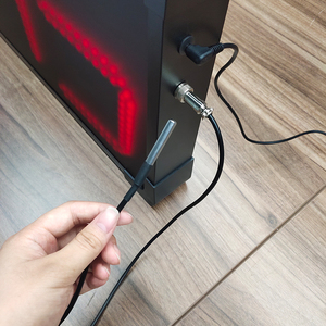 Nouveau 2026 CHEETIE CP0215 Horloge numérique lumineuse de 12 pouces au design moderne, fabriquée à la main, avec affichage de la température et de l'humidité - Product Image 5