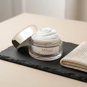 CREMA BLANQUEADORA MILOWI V2 MAGIC RADIANCE 50g Crema Antiarrugas de Aclarado Inmediato para una Piel Hidratada y Radiante - Product Image 1