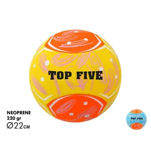 Pelota de playa de neopreno Top Five de 22 cm y 220 gr para niños y adultos - Product Image 2