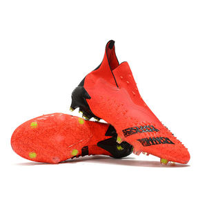 Botas de fútbol de tobillo alto personalizadas, precio barato al por mayor, tacos deportivos para entrenamiento, calzado de fútbol para niños y adultos - Product Image 2