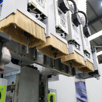 Machine multifonction 4 broches CNC pour perçage latéral, fraisage et usinage de panneaux de particules et MDF pour la fabrication d'armoires