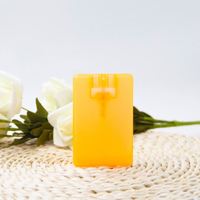 Vente chaude multicolore 10ml 20ml en plastique carte de crédit format de poche plat parfum brouillard vaporisateur en stock voyage transporter