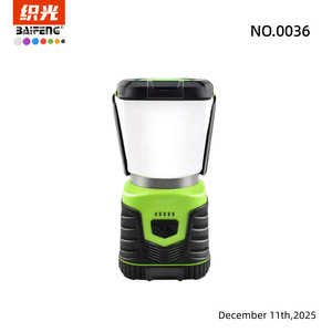 Lampe de camping LED portable rechargeable avec crochet pour tente, utilisation en extérieur - Product Image 2