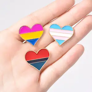 Эмалированные заколки для гомосексуалистов, модные разноцветные заколки для лацканов в форме радуги, сердца