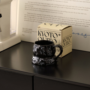 <span class=keywords><strong>Tasse</strong></span> irrégulière de niveau d'apparence élevé Nouvelle <span class=keywords><strong>tasse</strong></span> en céramique de <span class=keywords><strong>grande</strong></span> capacité de bureau anglais - Product Image 2