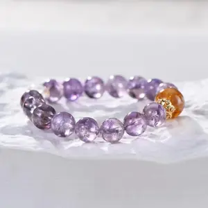 Großhandel natürlich lila Asai-Kristall-Armband mit weißen kristallen gelben Asai-Perlen verschönert