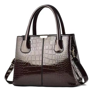 Sacs à main pour femmes de <span class=keywords><strong>grande</strong></span> taille, décontractés et de haute qualité, tendance 2024, sacs fourre-tout pour femmes - Product Image 2