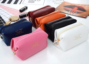 Пользовательский Размер Продвижение Бесплатный подарок Женская золотая молния белая искусственная кожа косметическая сумка - Product Image 6