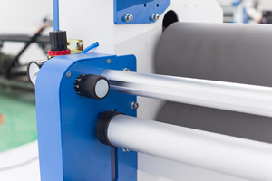 63 Inch 1600mm 160cm 1600 Wide Large Manual Roll Cold Laminator for Uv Dtf Printer - Product Image 2